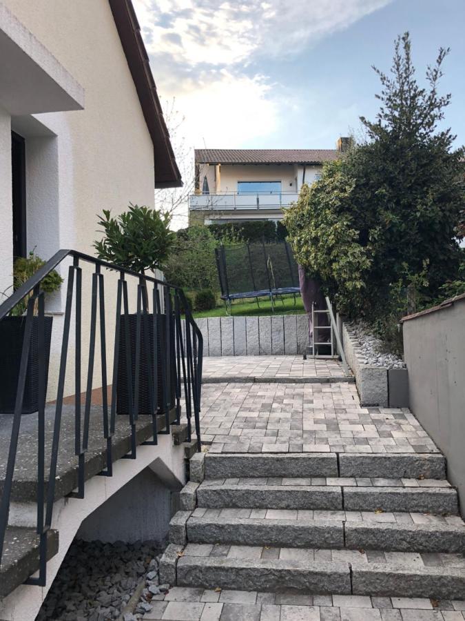 Eigene Wohnung Im Dreifamilienhaus Oberstenfeld Exterior photo